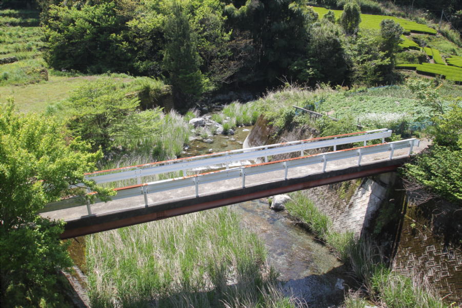 狩山川の無名橋④