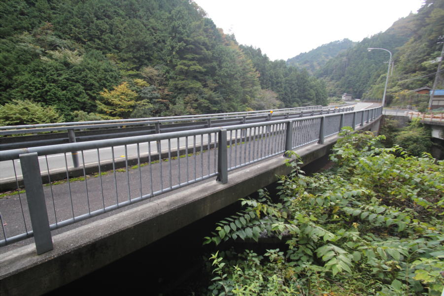 泉川橋