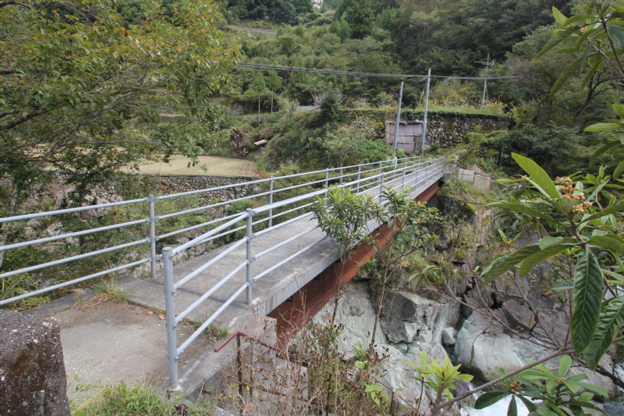 長者川の無名橋